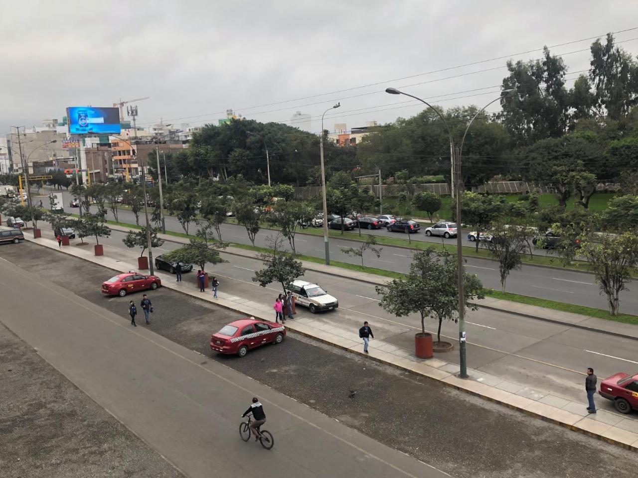 En Buena Vista * Lima