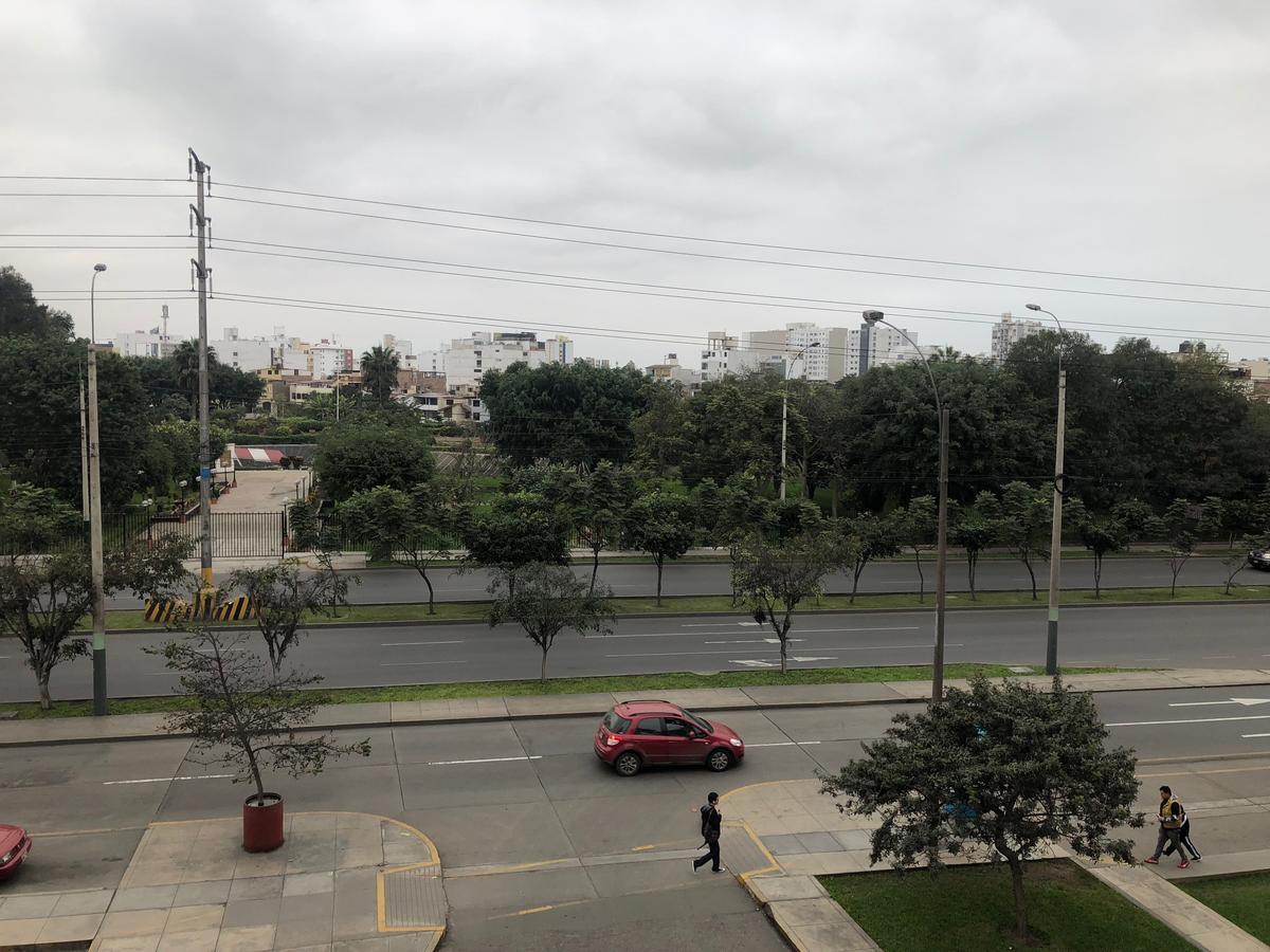 En Buena Vista * Lima