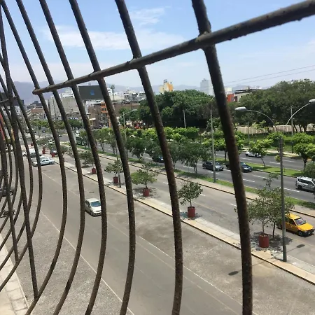 Habitaciones En Buena Vista Lima Extérieur photo